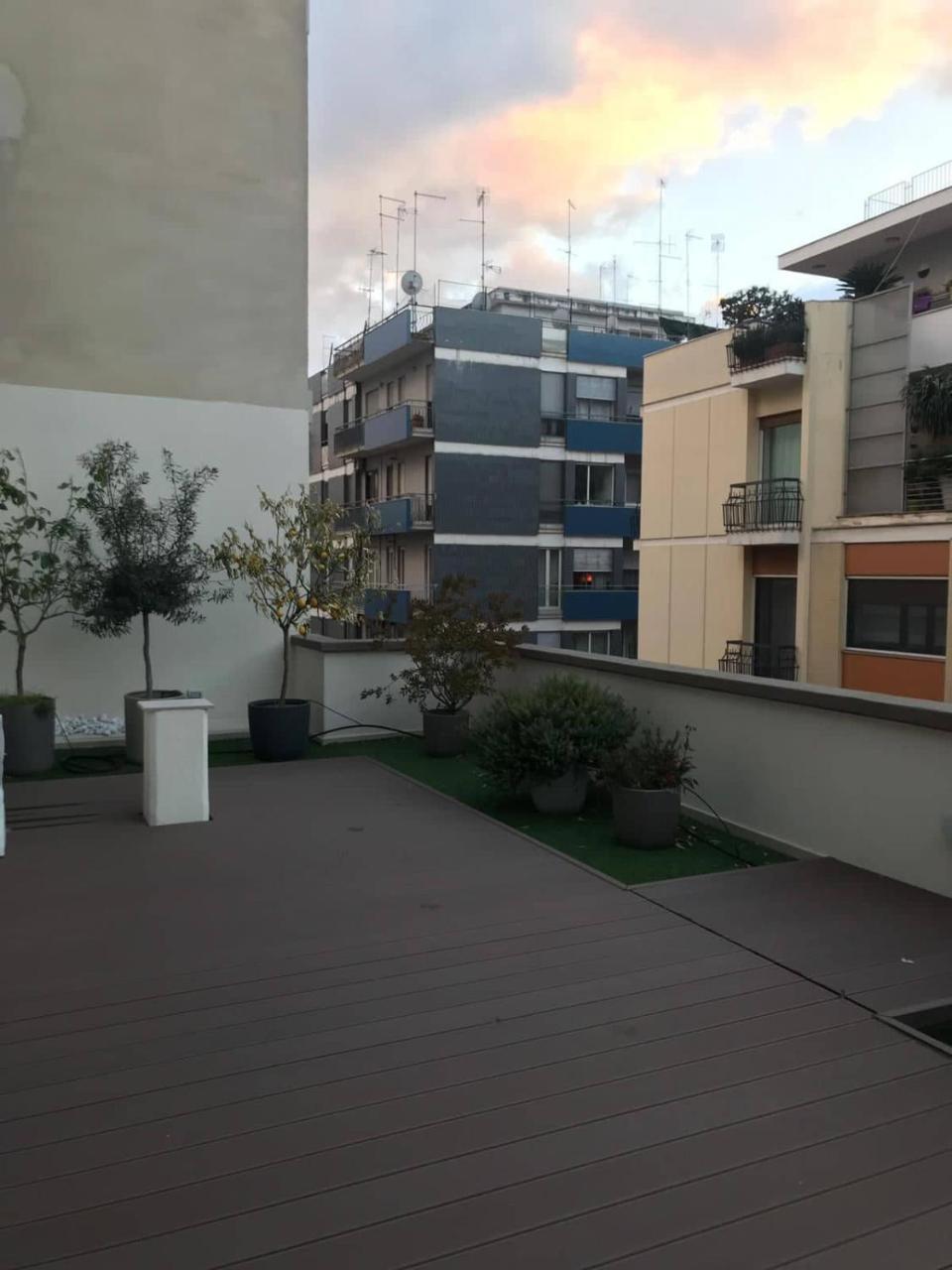 Gatto Bianco Apartment Bari Bagian luar foto