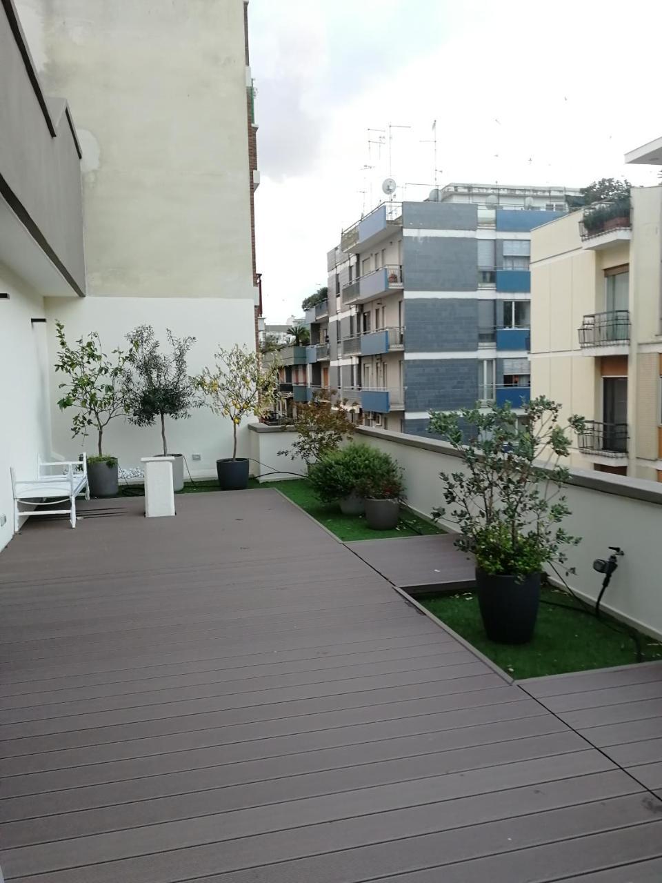 Gatto Bianco Apartment Bari Bagian luar foto